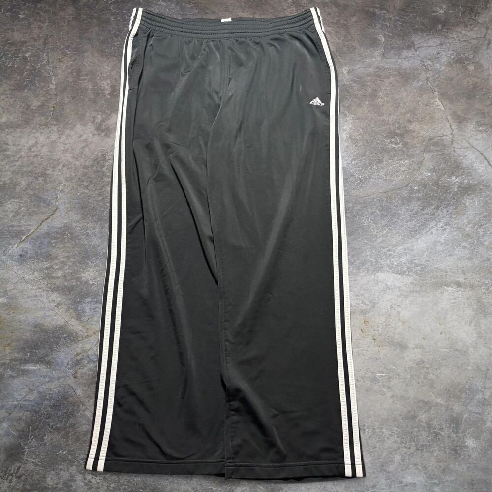 Adidas Men's Black and Grey Trousers